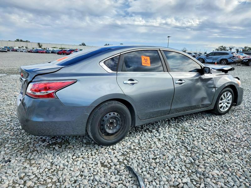 Photo 3 from auction – 2015 NISS ALTIMA with VIN 1N4AL3AP2FC288786