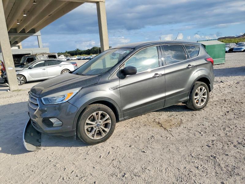 Photo 1 from auction – 2019 FORD ESCAPE SE with VIN 1FMCU9GD7KUC20029