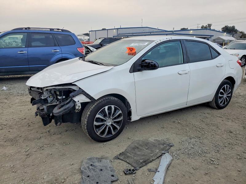 TOYOTA COROLLA 2015 with VIN 5YFBURHE2FP271805 - Photo from auction