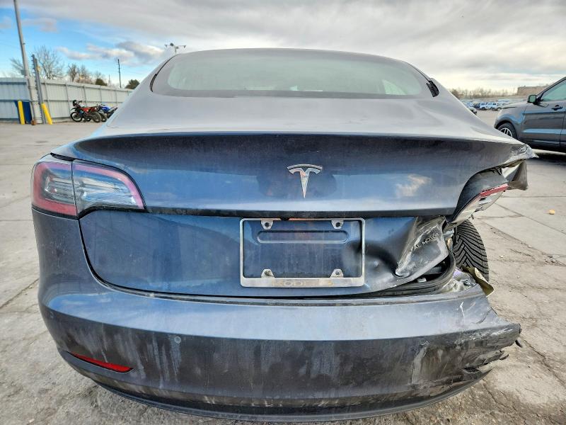 Photo 6 from auction – 2018 TESLA MODEL 3 with VIN 5YJ3E1EBXJF065861