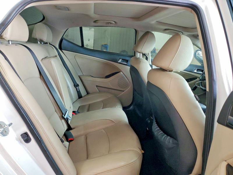 Photo 10 from auction – 2015 KIA OPTIMA with VIN 5XXGN4A74FG354727