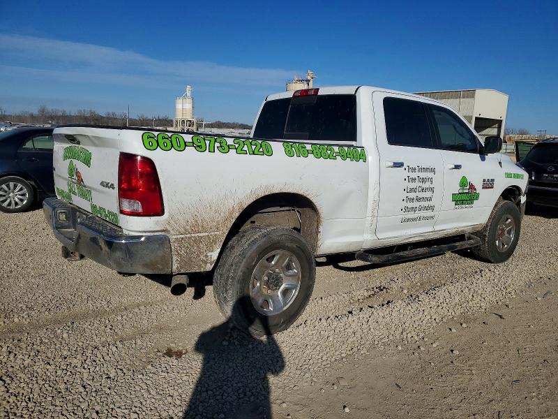 Photo 3 from auction – 2018 RAM 2500 SLT with VIN 3C6UR5DL1JG278273