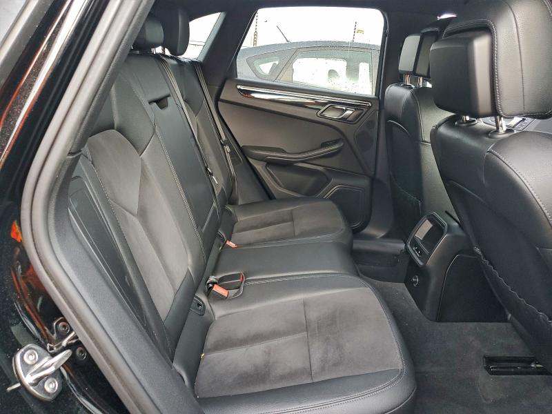 Photo 11 from auction – 2015 PORSCHE MACAN S with VIN WP1AB2A55FLB52463