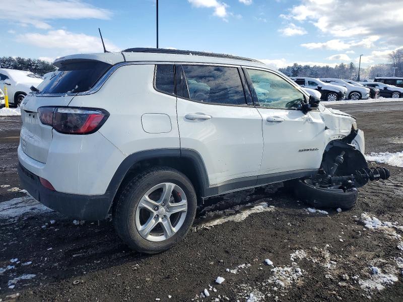 Photo 3 from auction – 2024 JEEP COMPASS with VIN 3C4NJDBN1RT605115