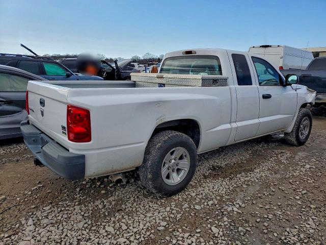 Photo 3 from auction – 2008 DODGE DAKOTA SXT with VIN 1D3HE32N28S552847