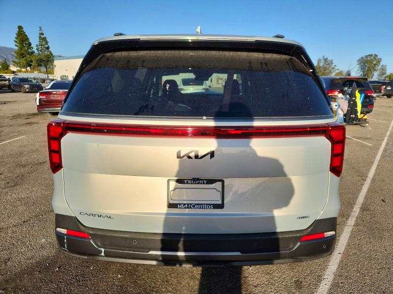 Photo 6 from auction – 2025 KIA CARNIVAL with VIN KNDNE5KA7S6050131