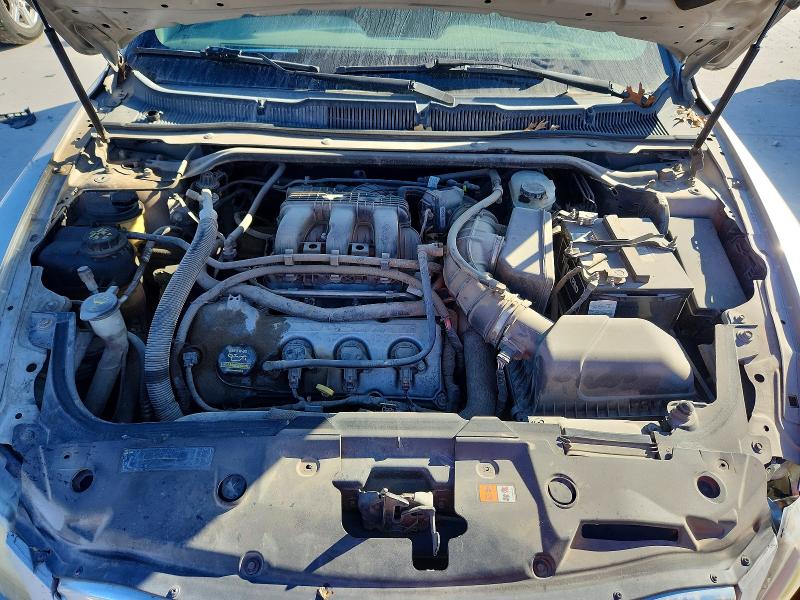 Photo 11 from auction – 2010 FORD TAURUS SEL with VIN 1FAHP2EW8AG145535