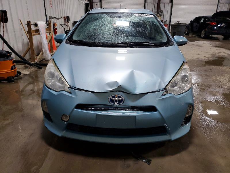 Photo 5 from auction – 2012 TOYOTA PRIUS C with VIN JTDKDTB34C1009112