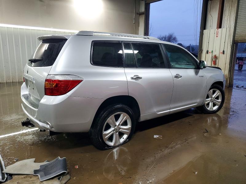 Photo 3 from auction – 2010 TOYOTA HIGHLANDER with VIN 5TDDK3EH7AS015492