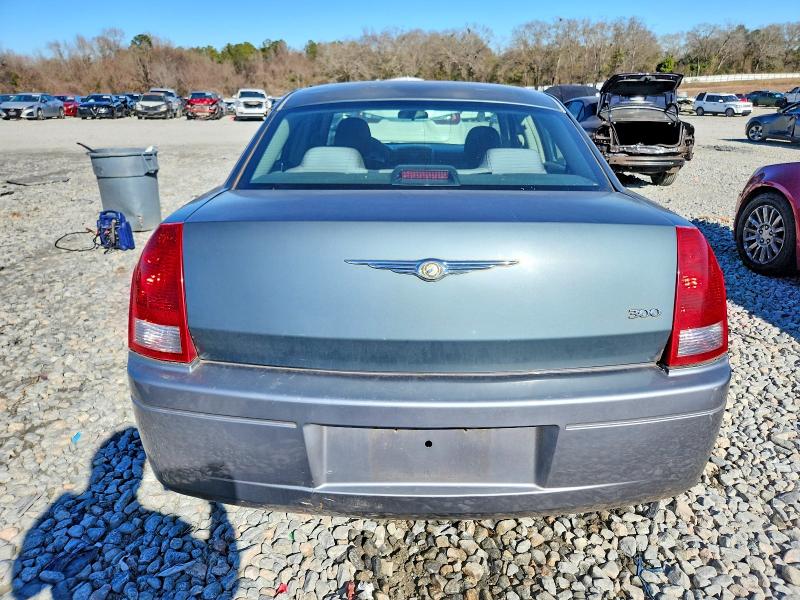 Photo 6 from auction – 2006 CHRYSLER 300 with VIN 2C3KA43R96H205123