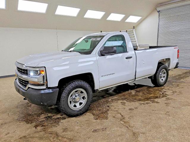 CHEVROLET SILVERADO 2018 with VIN 1GCNKNEC3JZ111011 - Photo from auction