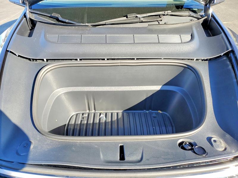 Фото 12 с аукциона – 2026 TESLA MODEL Y с VIN 7SAYGDED9TF542319