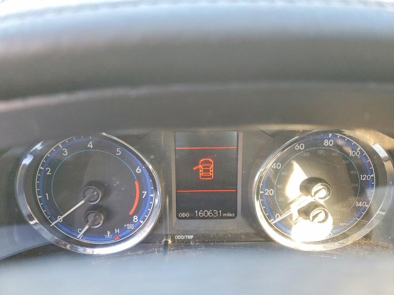 Photo 9 from auction – 2018 TOYOTA COROLLA with VIN 5YFBURHE2JP838376