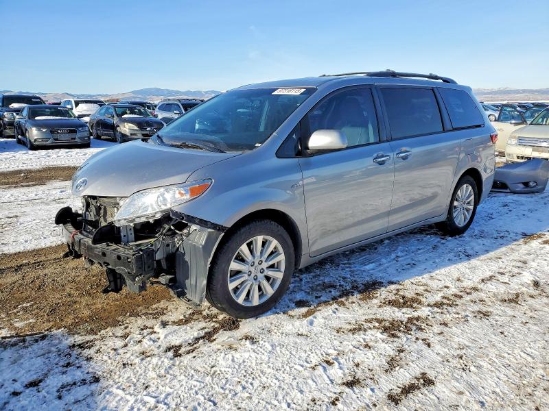 TOYOTA SIENNA XLE 2017 with VIN 5TDDZ3DC8HS163761 - Photo from auction