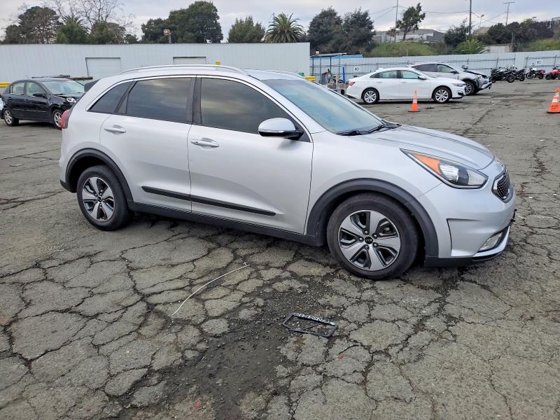 Photo 4 from auction – 2018 KIA NIRO with VIN KNDCC3LC6J5148315