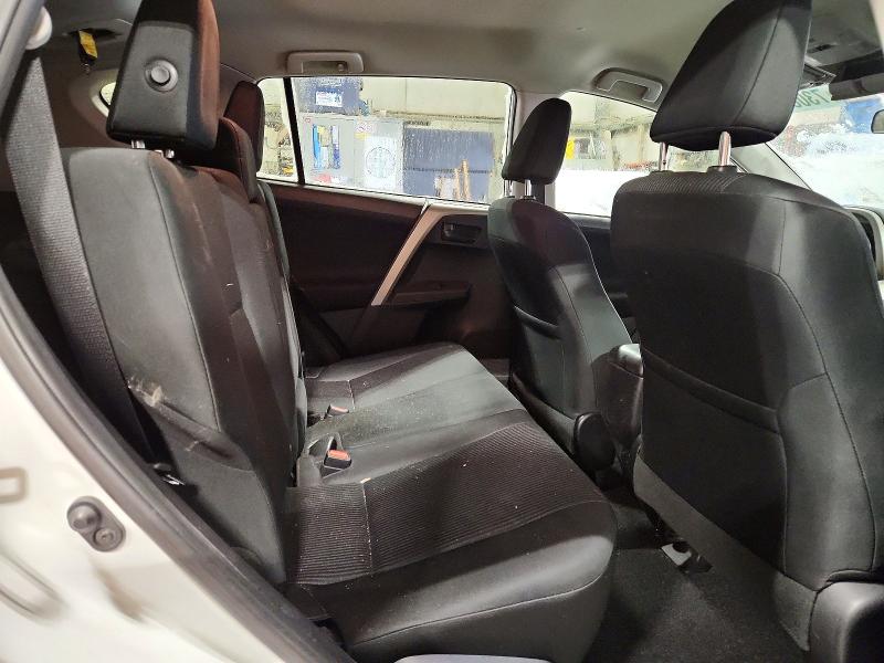 Photo 11 from auction – 2016 TOYOTA RAV4 LE with VIN 2T3BFREV6GW449141