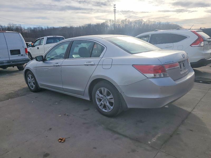 Photo 2 from auction – 2012 HONDA ACCORD LXP with VIN 1HGCP2F47CA105570