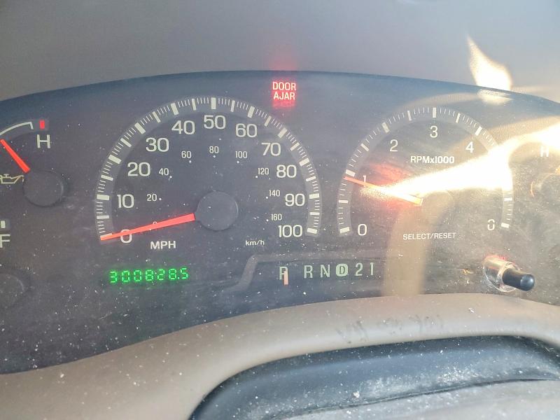 Photo 9 from auction – 2001 FORD EXPEDITION with VIN 1FMEU17L11LA32385