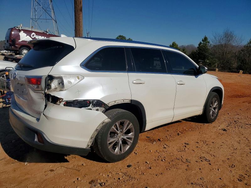 Photo 3 from auction – 2015 TOYOTA HIGHLANDER with VIN 5TDKKRFH3FS084549