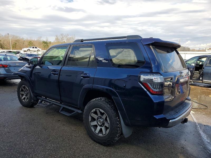 Photo 2 from auction – 2019 TOYOTA 4RUNNER with VIN JTEBU5JR8K5616201