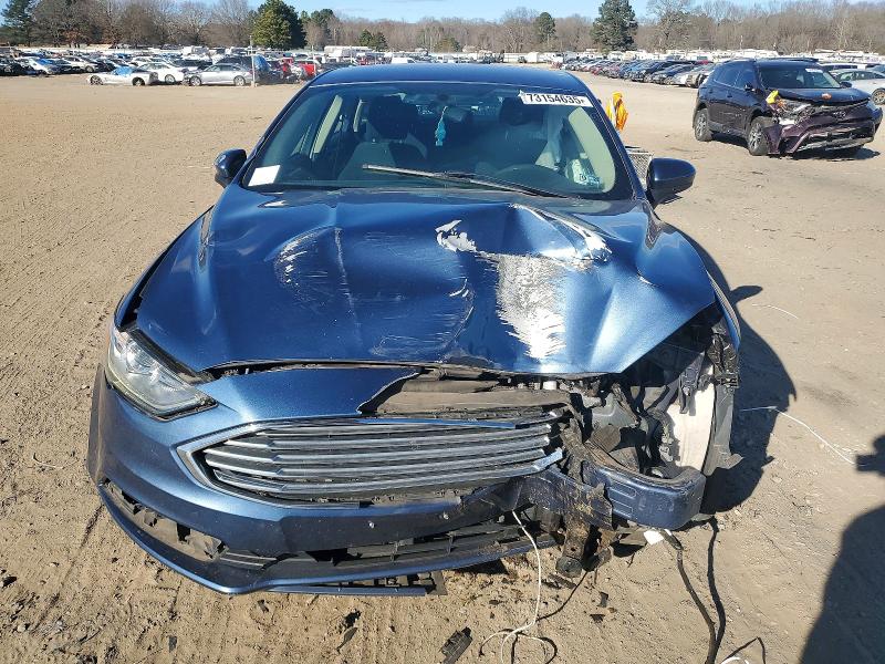 Photo 5 from auction – 2018 FORD FUSION with VIN 3FA6P0HD4JR222660