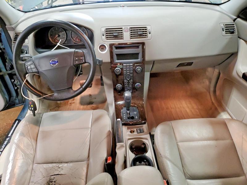 Photo 8 from auction – 2004 VOLVO S40 2.4I with VIN YV1MS382642020289
