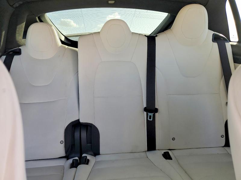 Photo 10 from auction – 2019 TESLA MODEL X with VIN 5YJXCDE24KF149426