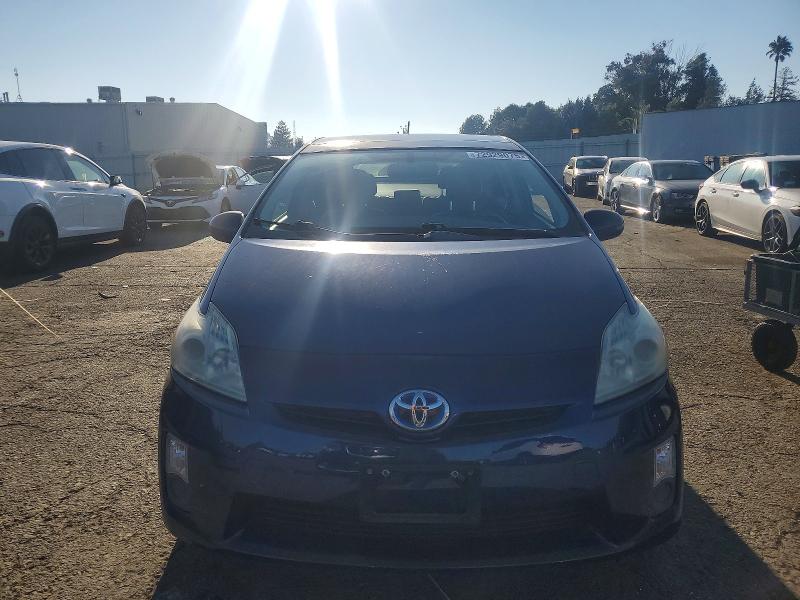 Photo 5 from auction – 2011 TOYOTA PRIUS with VIN JTDKN3DU9B0293389