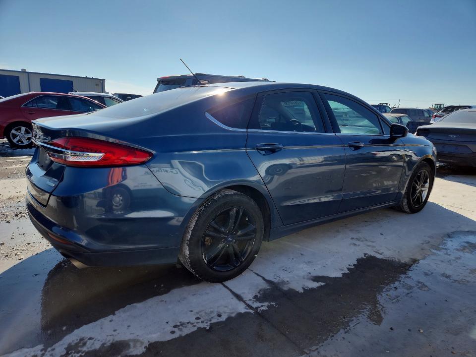 Photo 3 from auction – 2018 FORD FUSION with VIN 3FA6P0HDXJR166899