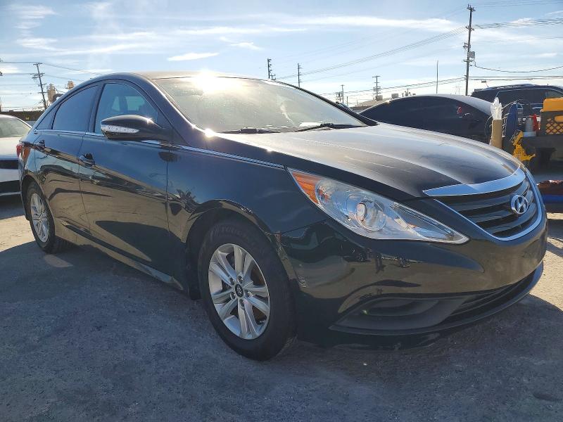 Photo 4 from auction – 2014 HYUNDAI SONATA with VIN 5NPEB4AC4EH903438