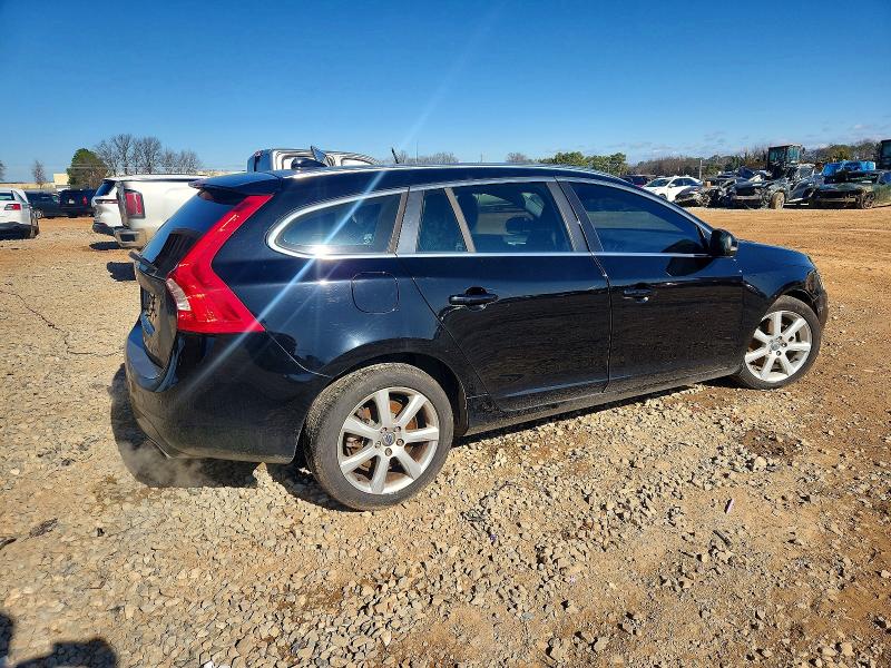 Zdjęcie 3 z aukcji – 2016 VOLVO V60 z VIN YV140MEM1G1312492