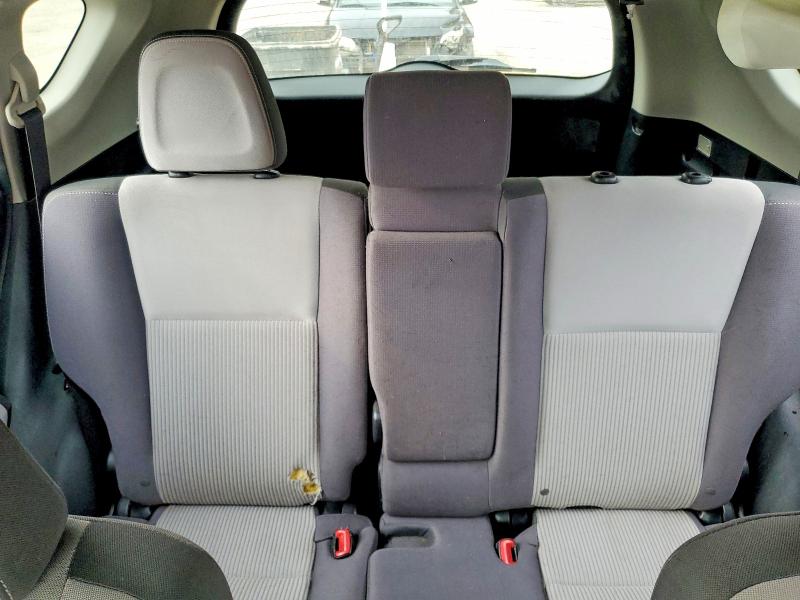 Photo 10 from auction – 2015 TOYOTA RAV4 XLE with VIN JTMRFREV5FD147382