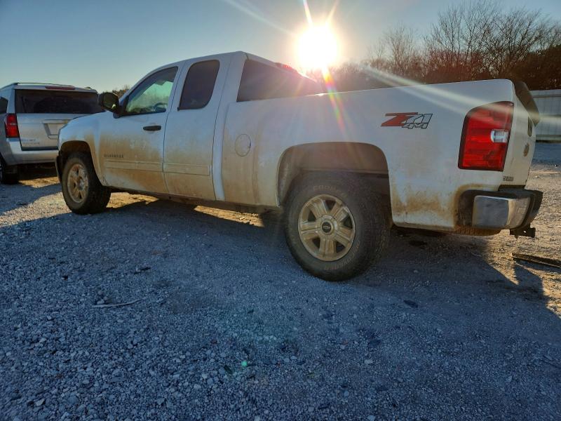 Photo 2 from auction – 2013 CHEVROLET SILVERADO with VIN 1GCRKSE70DZ389355