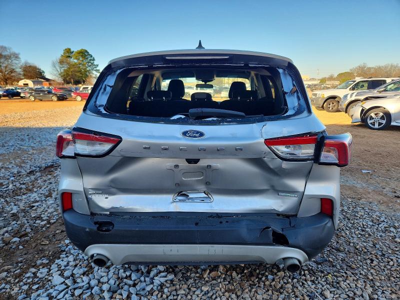 Photo 6 from auction – 2020 FORD ESCAPE with VIN 1FMCU0G65LUA92436