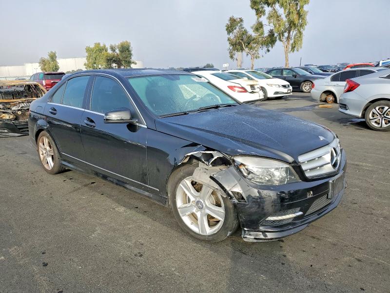 Photo 4 from auction – 2011 MERCEDES-BENZ C with VIN WDDGF5EB2BA518375