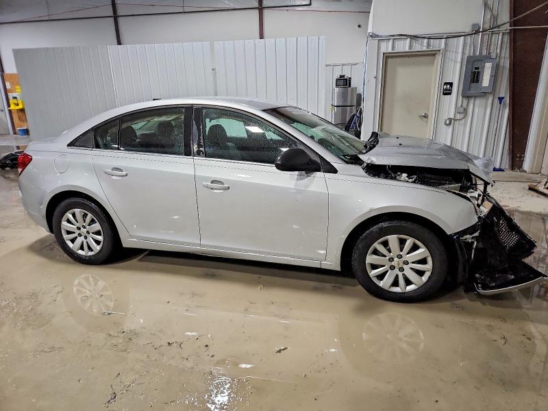 Photo 4 from auction – 2011 CHEVROLET CRUZE LS with VIN 1G1PC5SH7B7273090