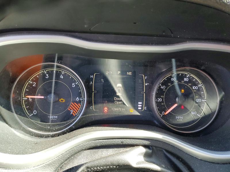 Photo 9 from auction – 2014 JEEP CHEROKEE L with VIN 1C4PJMCB8EW308392