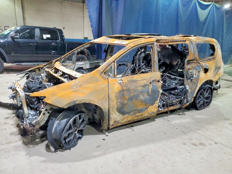 CHRYSLER PACIFICA L 2025 with VIN 2C4RC1GG6SR542512 - Photo from auction