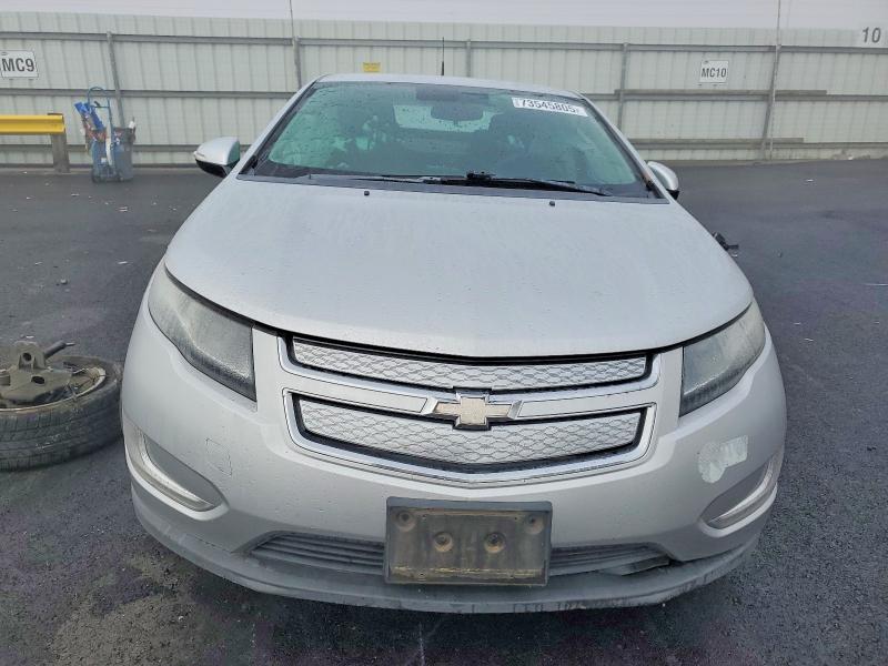 Photo 5 from auction – 2013 CHEVROLET VOLT with VIN 1G1RE6E45DU137899