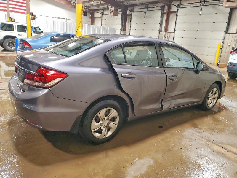 Photo 3 from auction – 2015 HONDA CIVIC LX with VIN 19XFB2F55FE102364