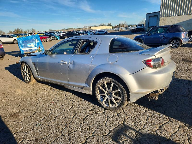 Photo 2 from auction – 2004 MAZDA RX8 with VIN JM1FE173840134326