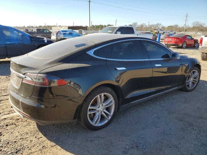 Photo 3 from auction – 2014 TESLA MODEL S with VIN 5YJSA1S1XEFP51164