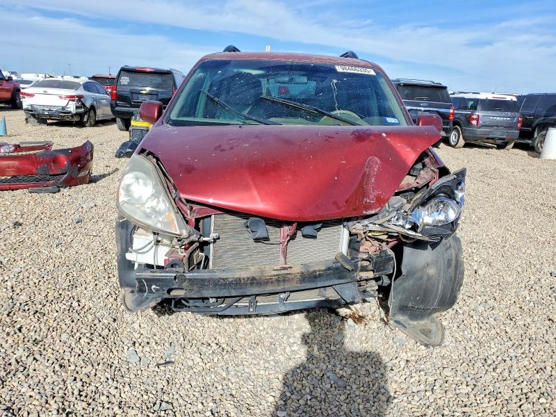 Photo 5 from auction – 2010 TOYOTA SIENNA with VIN 5TDYK4CC3AS307025