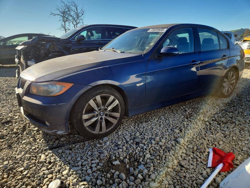 BMW 325 I 2006 مع رقم تعريف المركبة WBAVB13506PS65561 - صورة من المزاد