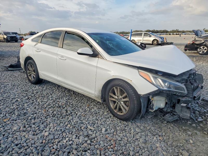 Photo 4 from auction – 2016 HYUNDAI SONATA with VIN 5NPE24AF2GH347708