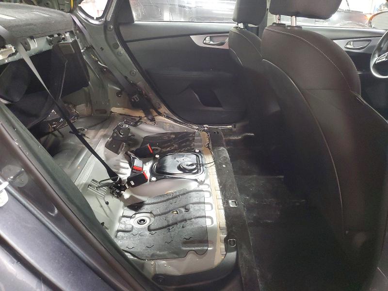 Photo 10 from auction – 2022 KIA FORTE FE with VIN 3KPF24AD4NE445336