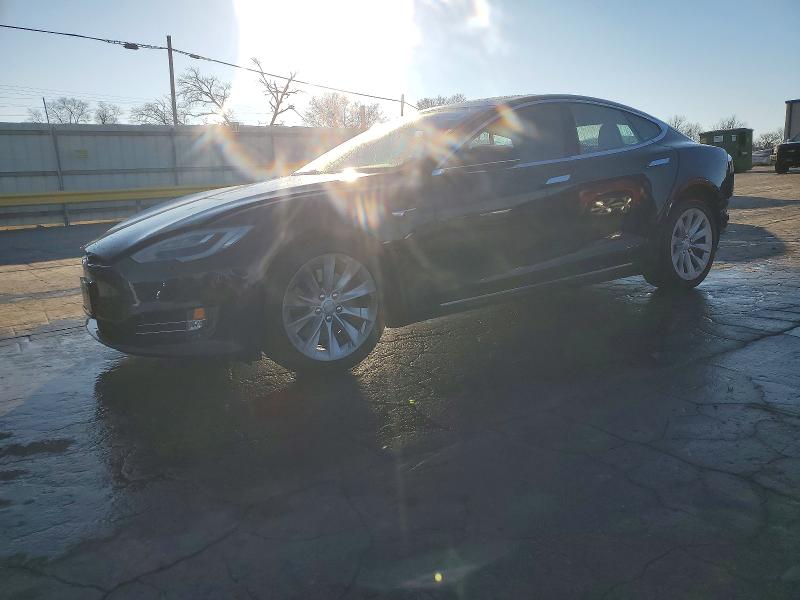 TESLA MODEL S 2017 with VIN 5YJSA1E26HF183634 - Photo from auction