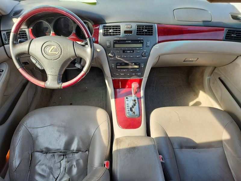Photo 8 from auction – 2003 LEXUS ES with VIN JTHBF30G530102323
