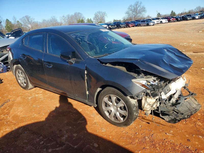 Photo 4 from auction – 2015 MAZDA 3 SV with VIN JM1BM1T73F1257572