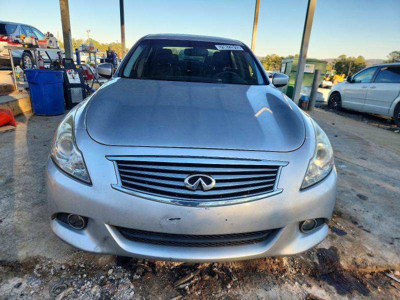 Photo 5 from auction – 2015 INFINITI Q40 with VIN JN1CV6AR0FM524591
